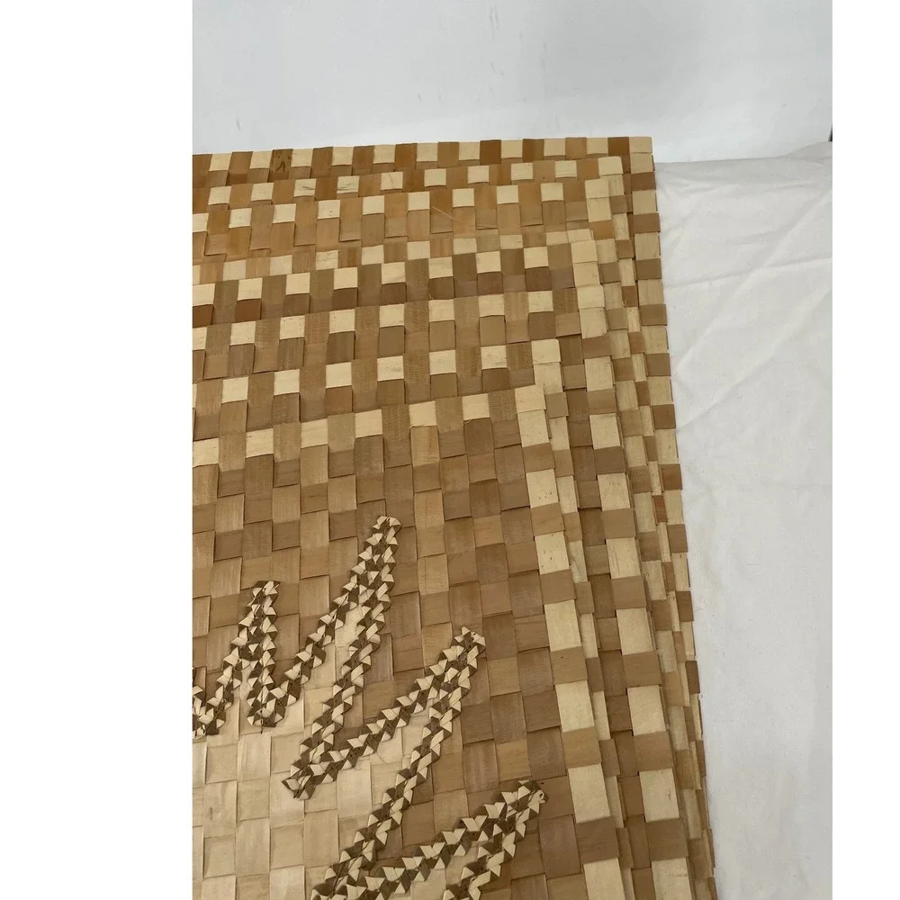Vtg Placemats Set of 8 Woven Wood Flat Weave Tan Pineapple Made in Philippines